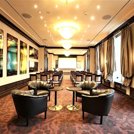 Le Palais Art 5* Prague