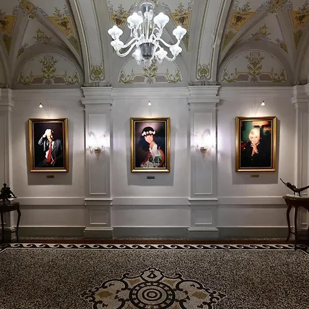 Le Palais Art Hotell