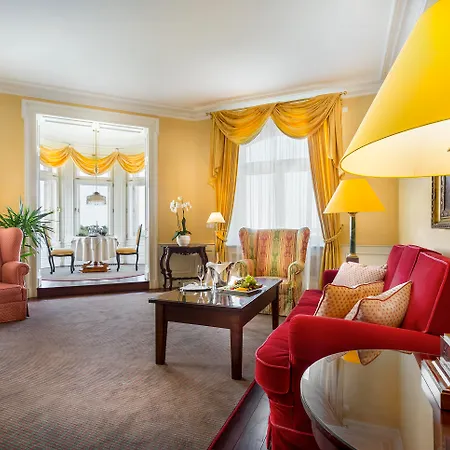 Le Palais Art Hotell