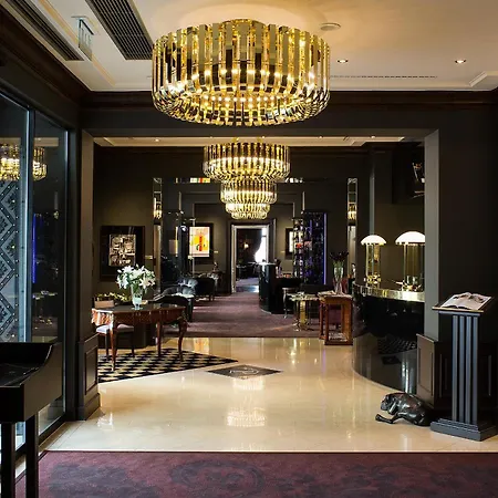 Le Palais Art Otel 5*