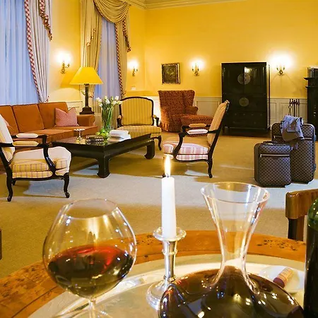Le Palais Art Hotell