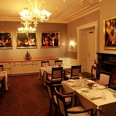 Hotell Le Palais Art 5*