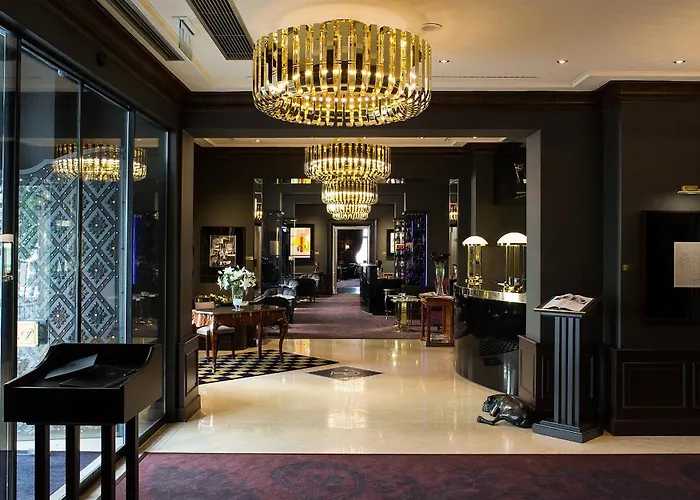 Le Palais Art Hotel 5*
