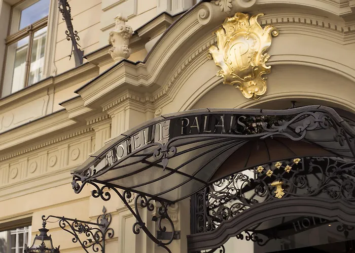 Le Palais Art Hotel