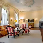 Ξενοδοχείο Le Palais Art 5*