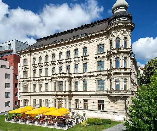Le Palais Art 5*