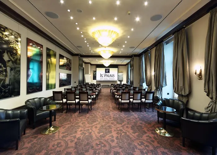 Le Palais Art Hotel 5*